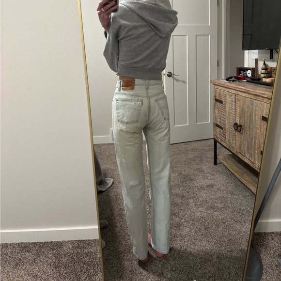 TO DIE FOR-Vintage 501 Button-Fly Levi’s-tagged 27”, fits modern 25”-80s! - Picture 7 of 16